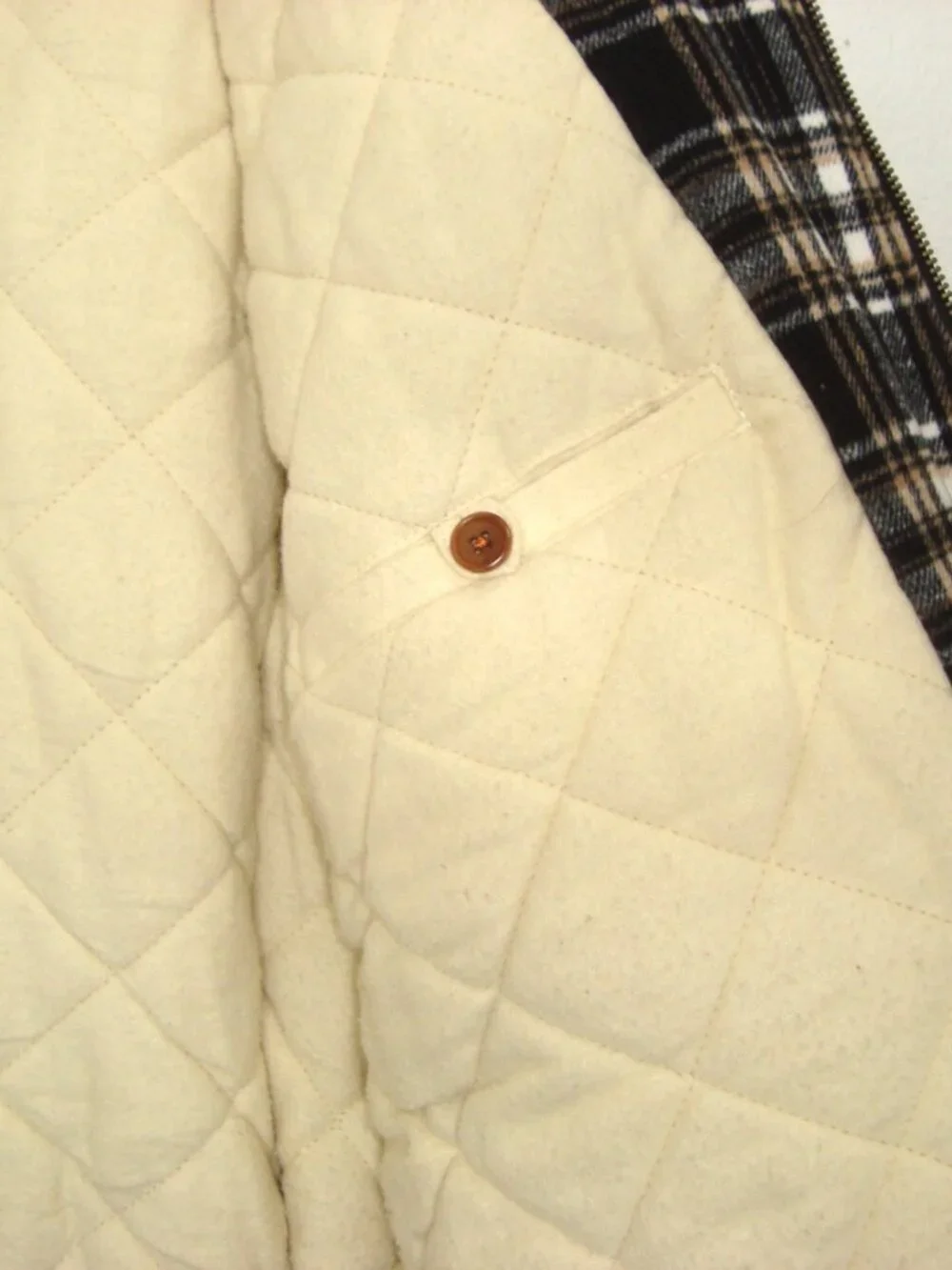 Darc Sport Wolves Club Plaid Flannel Quilt-Lined Jacket Rare Limited 252/500